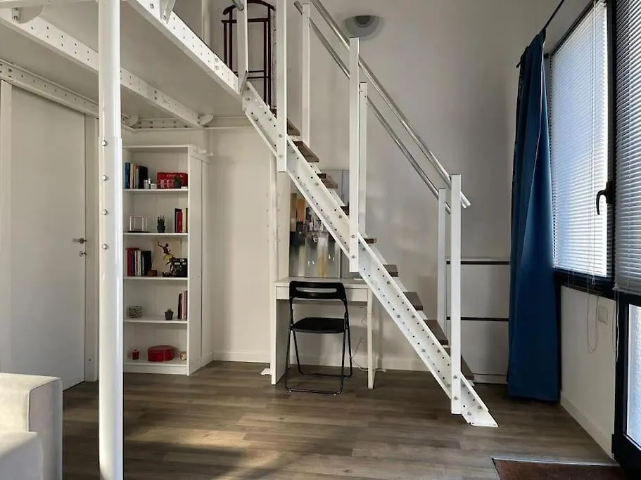 Appartement Sansiro - Fiera - Loft Strategico E Luminoso à Milan