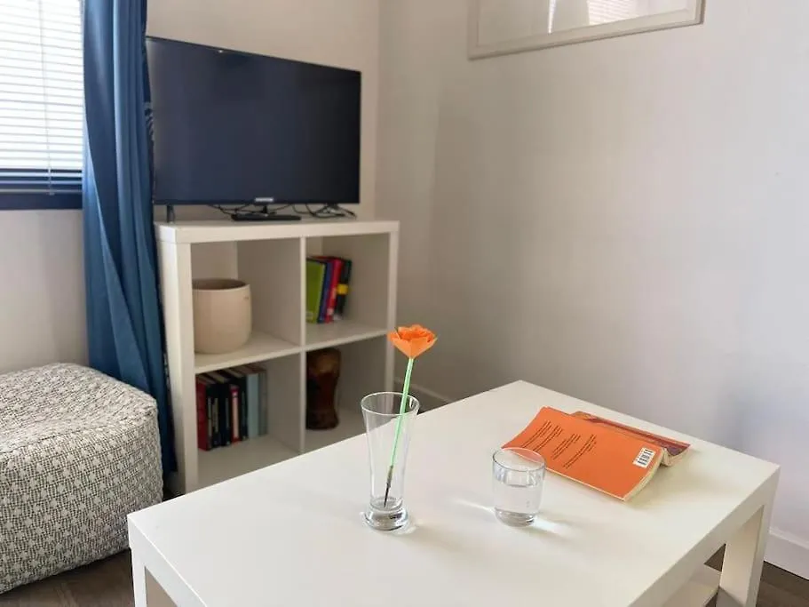 Appartement Sansiro - Fiera - Loft Strategico E Luminoso à Milan 0*,